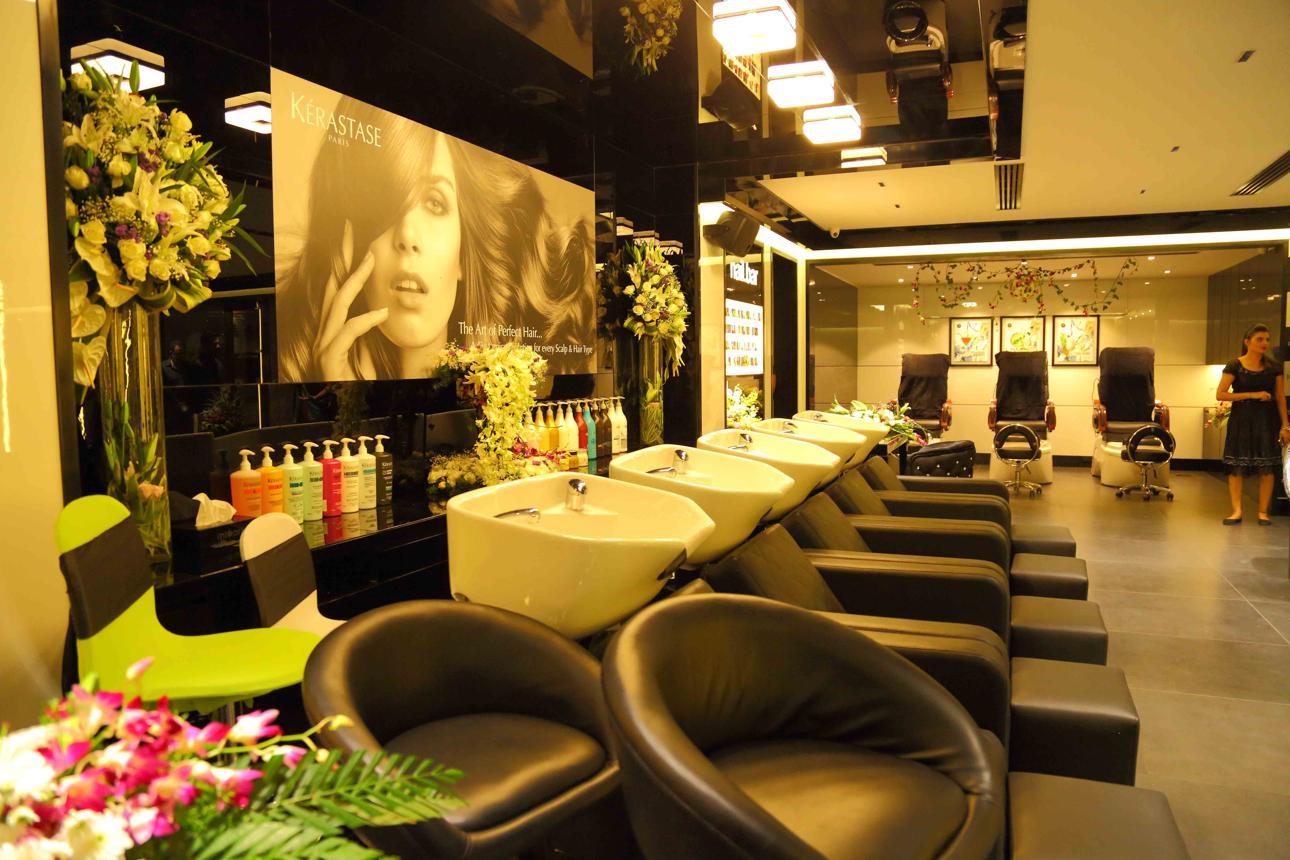 Scaleup Unisex Salon
